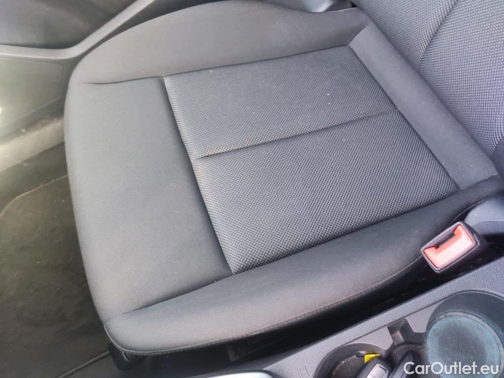  Audi  A3 AUDI  / 2020 / 5P / berlina con portón Sportback 30 TFSI 81kW (110CV) S tronic #29