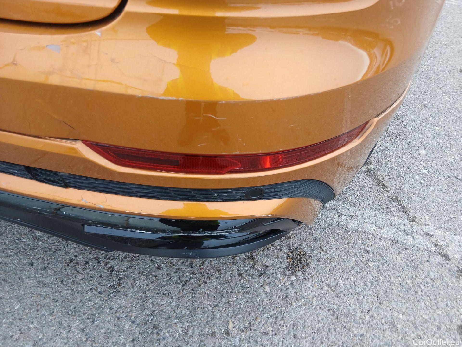  Audi  Q8 AUDI  / 2018 / 5P / todoterreno 60 TFSIe S Line 250kW quattro tiptronic #12