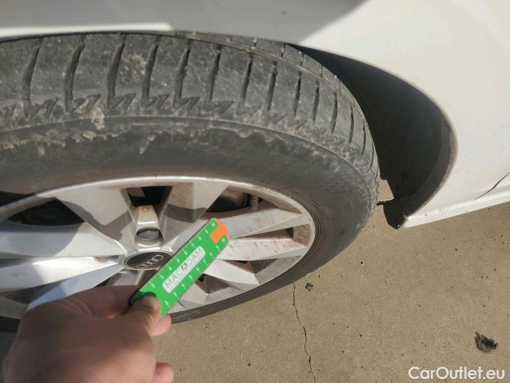  Audi  A3 AUDI  / 2020 / 5P / berlina con portón Sportback 30 TFSI 81kW (110CV) S tronic #17