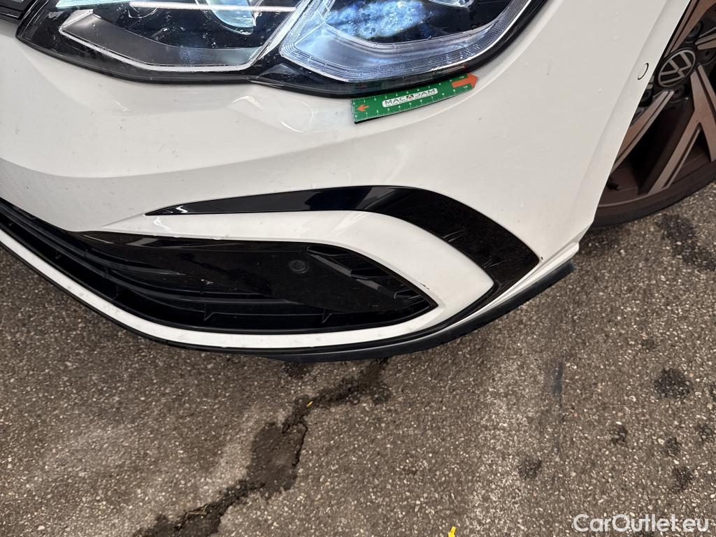  Volkswagen  Golf  VOLKSWAGEN / 2020 / 5P / Berline 1.5 eTSI OPF 150 DSG7 R-Line #17