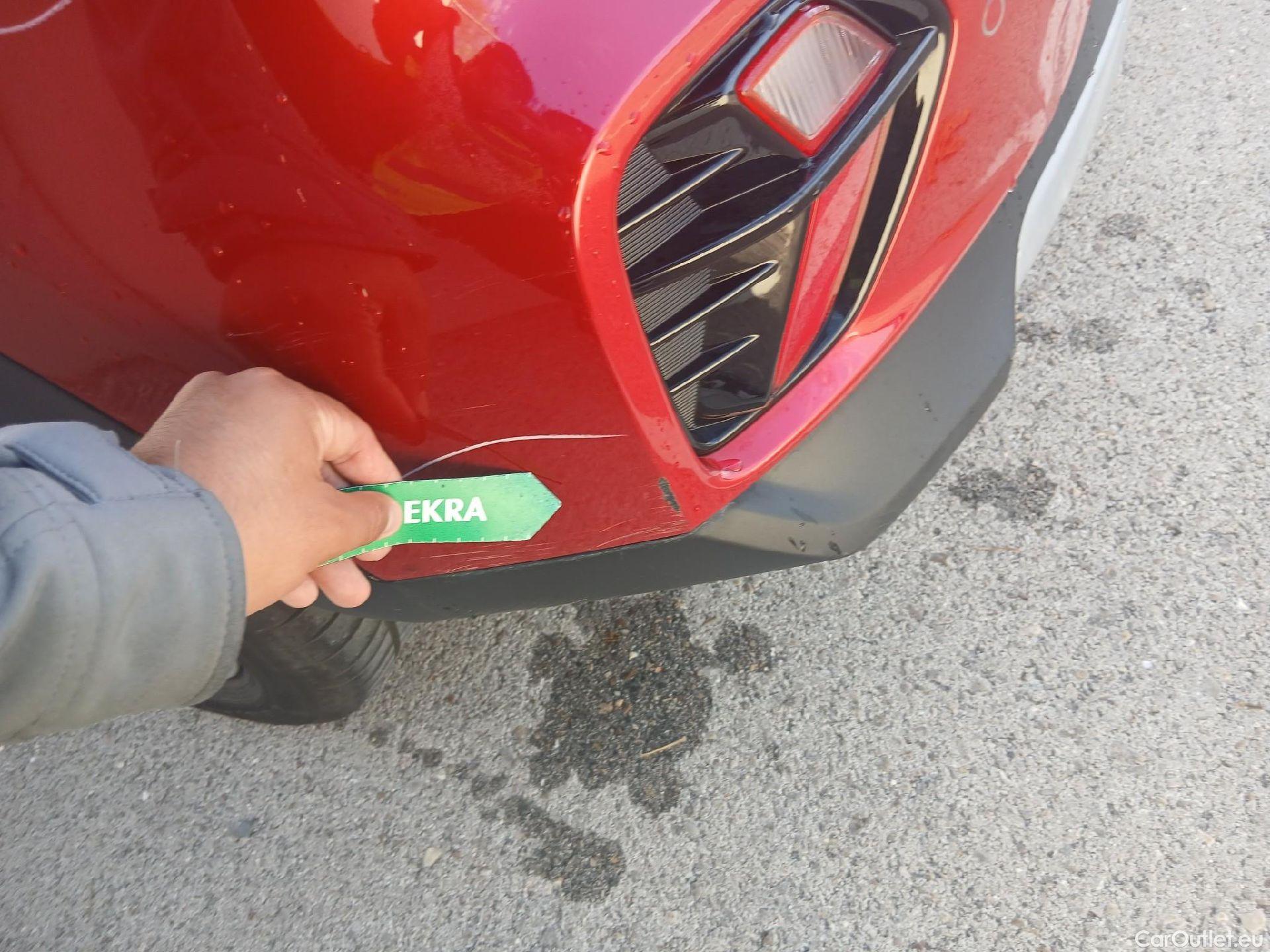  KIA  Niro KIA  / 2019 / 5P / crossover 1.6 GDi PHEV 104kW (141CV) Drive #18