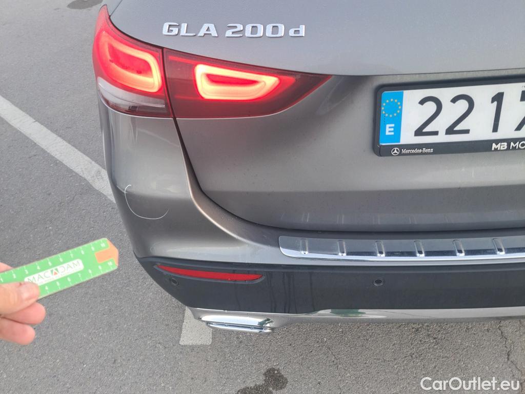  Mercedes  GLA MERCEDES-BENZ  / 2020 / 5P / todoterreno  200 D #13