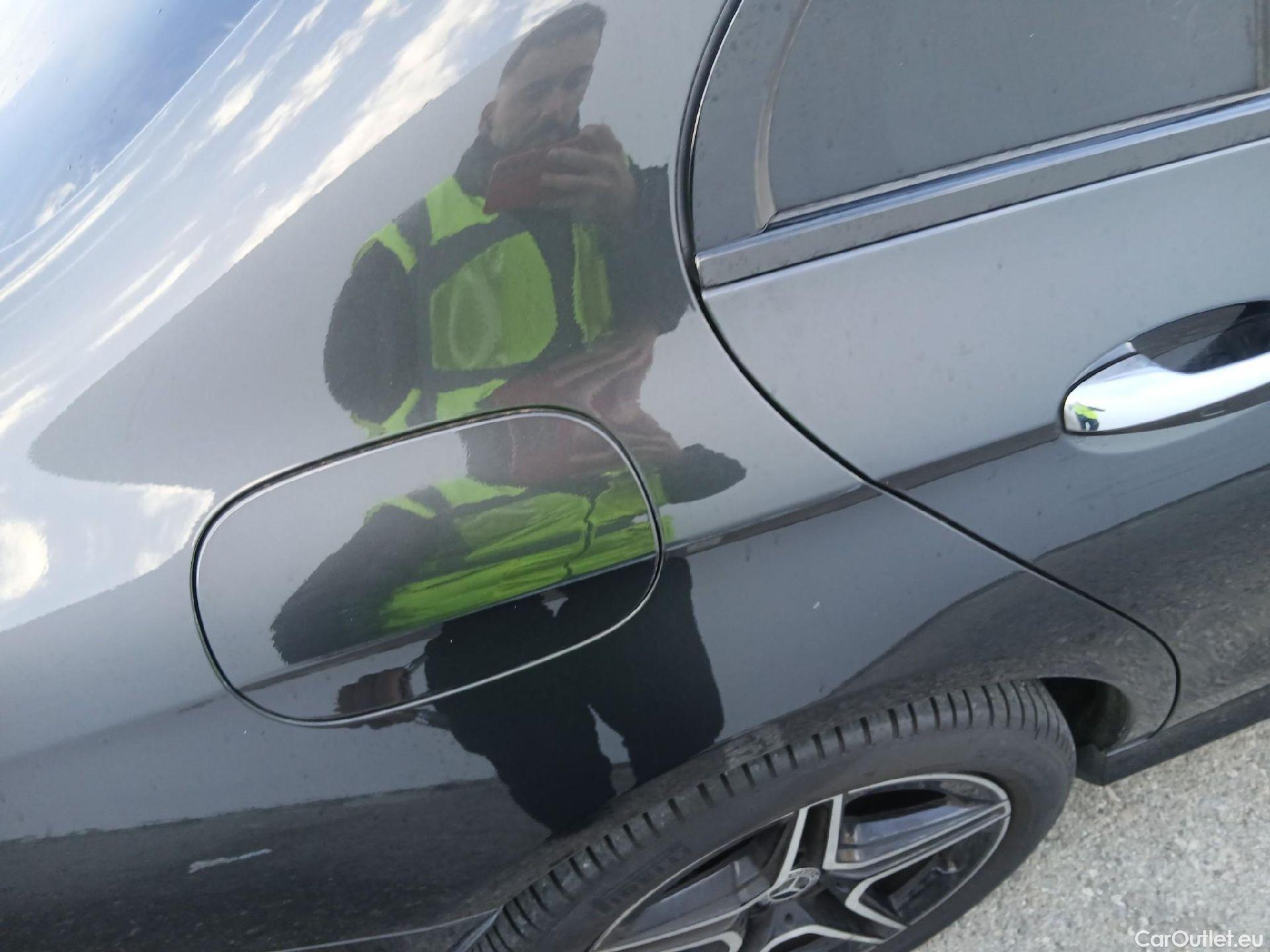  Mercedes  E-Klasse MERCEDES-BENZ Clase E / 2020 / 4P / sedán E 300 de 4MATIC #12