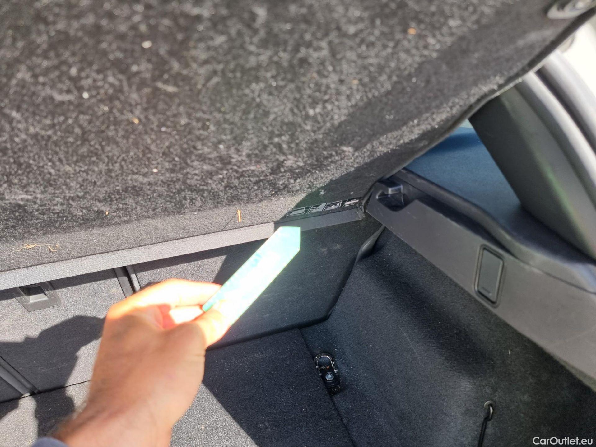  Land Rover  Range Rover LAND ROVER  Evoque / 2015 / 5P / todoterreno 2.0 D163 R-Dynamic S AUTO 4WD MHEV #3