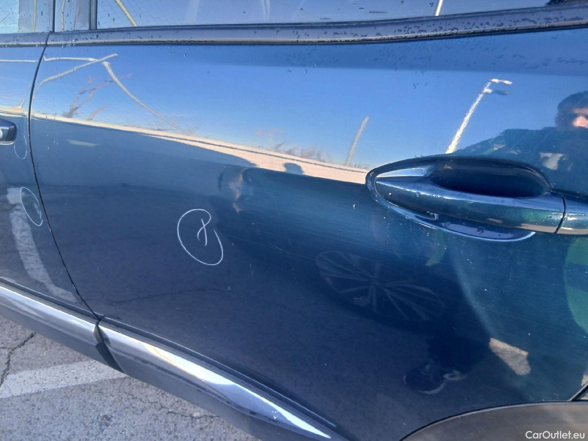  Peugeot  3008 PEUGEOT  / 2020 / 5P / todoterreno 1.5 BlueHDi 96kW S&S Allure Pack EAT8 #30