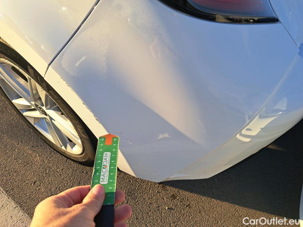  Toyota  Corolla TOYOTA  1.8 125H ACTIVE TECH E-CVT #20