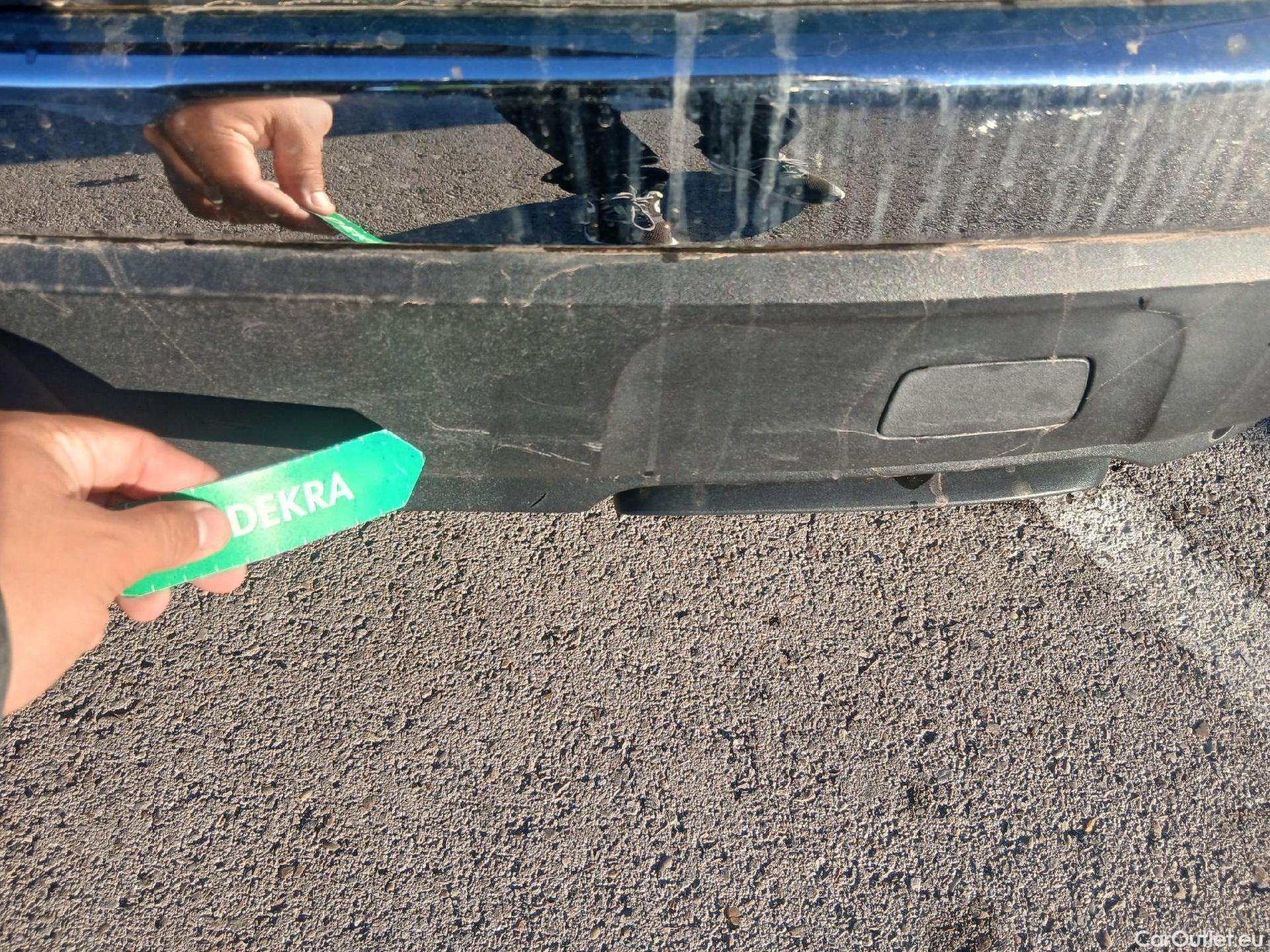  Peugeot  3008 PEUGEOT  / 2020 / 5P / todoterreno 1.5 BlueHDi 96kW S&S Allure Pack EAT8 #36