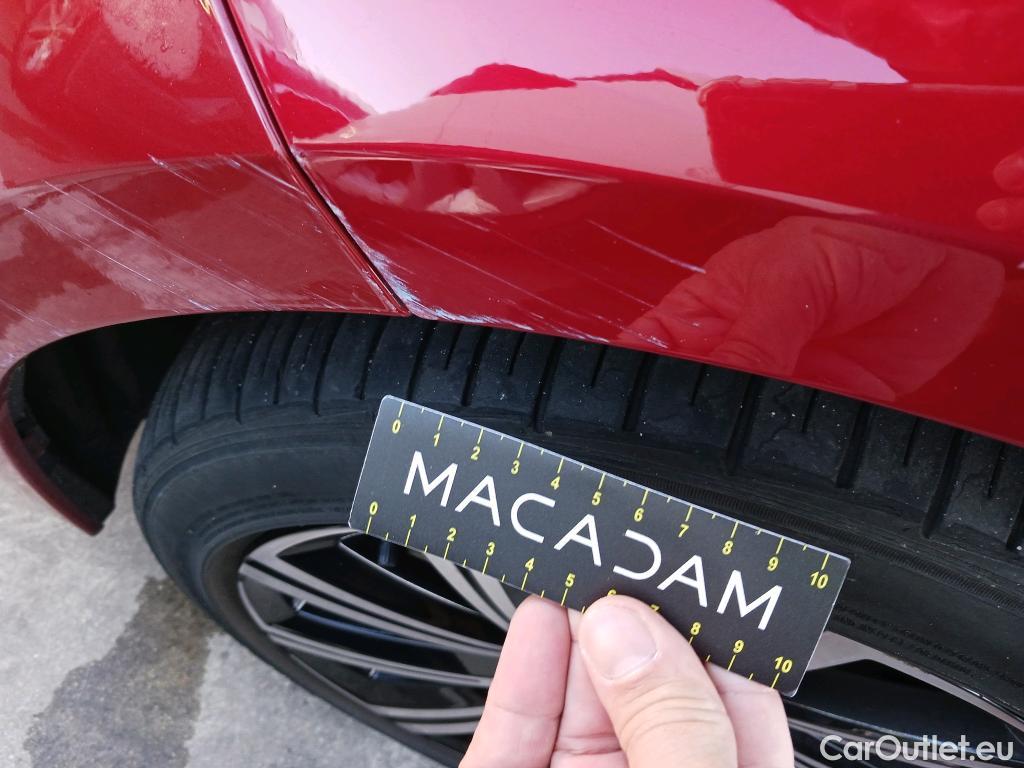  Toyota  Corolla TOYOTA  / 2020 / 5P / berlina con portón 1.8 125H STYLE E-CVT #8