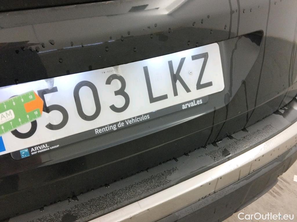  Peugeot  3008 PEUGEOT  Hybrid / 2016 / 5P / todoterreno 225 e-EAT8 Allure #12