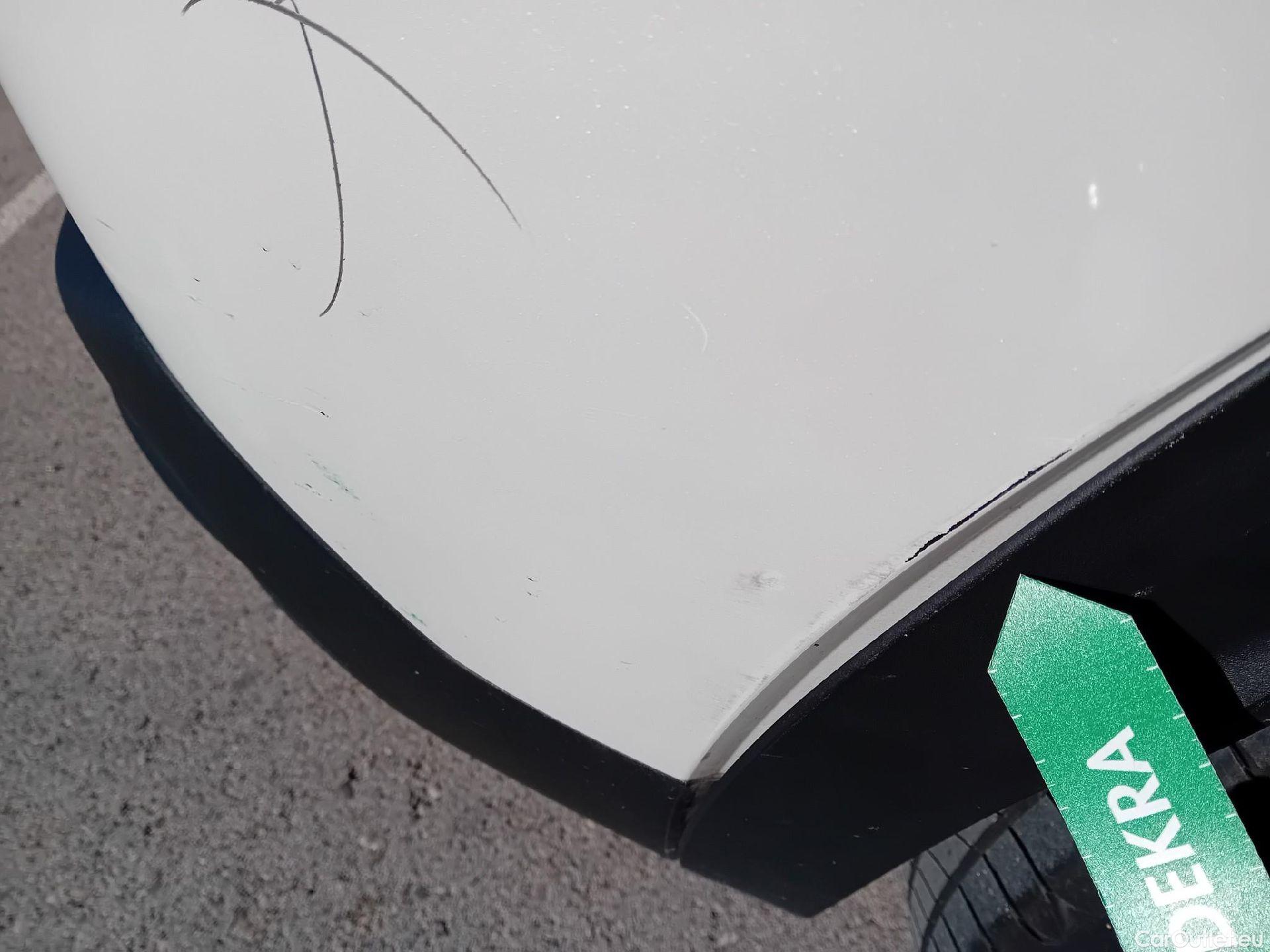  Peugeot  3008 PEUGEOT  / 2020 / 5P / todoterreno 1.5 BlueHDi 96kW (130CV) S&S Active Pack (AC4) #29