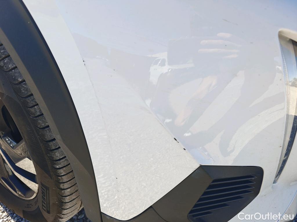  Peugeot  2008 PEUGEOT  / 2019 / 5P / todoterreno Allure BlueHDI 81kW (110CV) #39