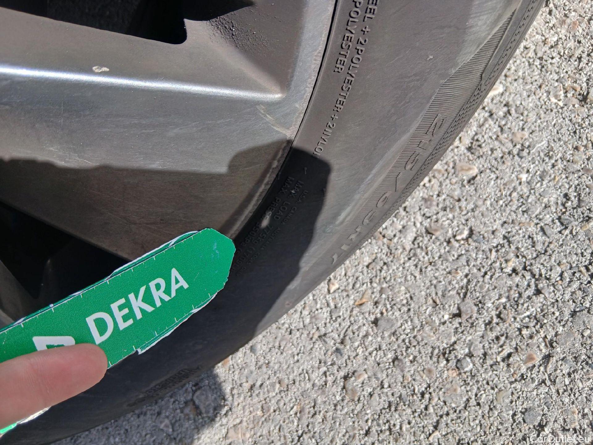  Nissan  Qashqai NISSAN  / 2021 / 5P / todoterreno DIG-T 116kW (158CV) mHEV Xtronic Acenta #5