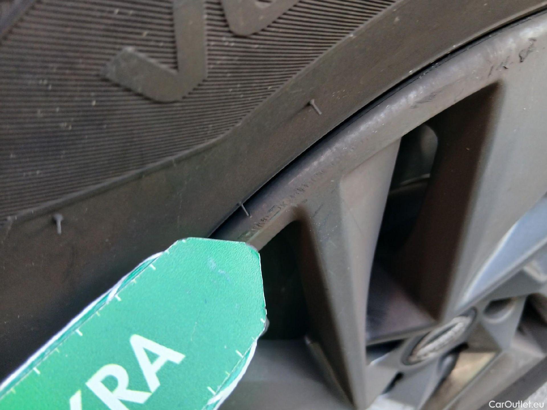  Nissan  Qashqai NISSAN  / 2021 / 5P / todoterreno DIG-T 116kW (158CV) mHEV Xtronic Acenta #27