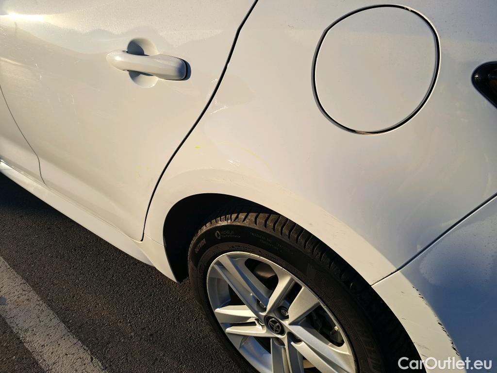  Toyota  Corolla TOYOTA  1.8 125H ACTIVE TECH E-CVT #3