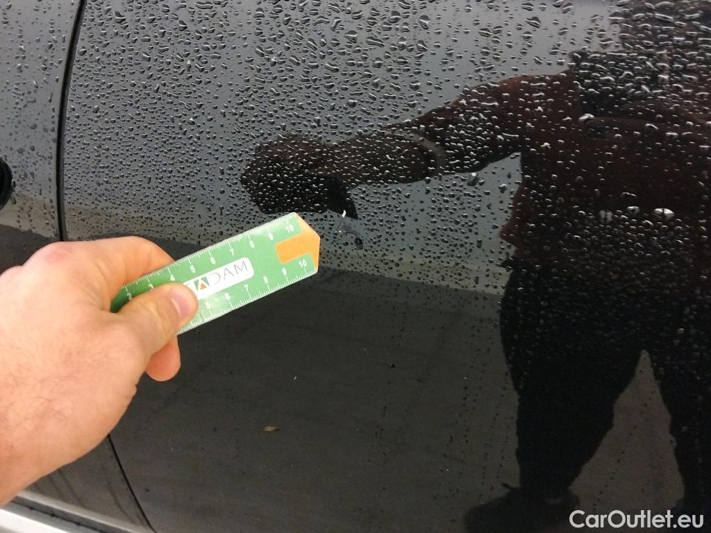  Peugeot  3008 PEUGEOT  Hybrid / 2016 / 5P / todoterreno 225 e-EAT8 Allure #14