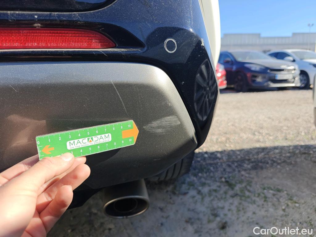  Toyota  RAV4 TOYOTA  / 2018 / 5P / todoterreno 2.5l 220H Style #14