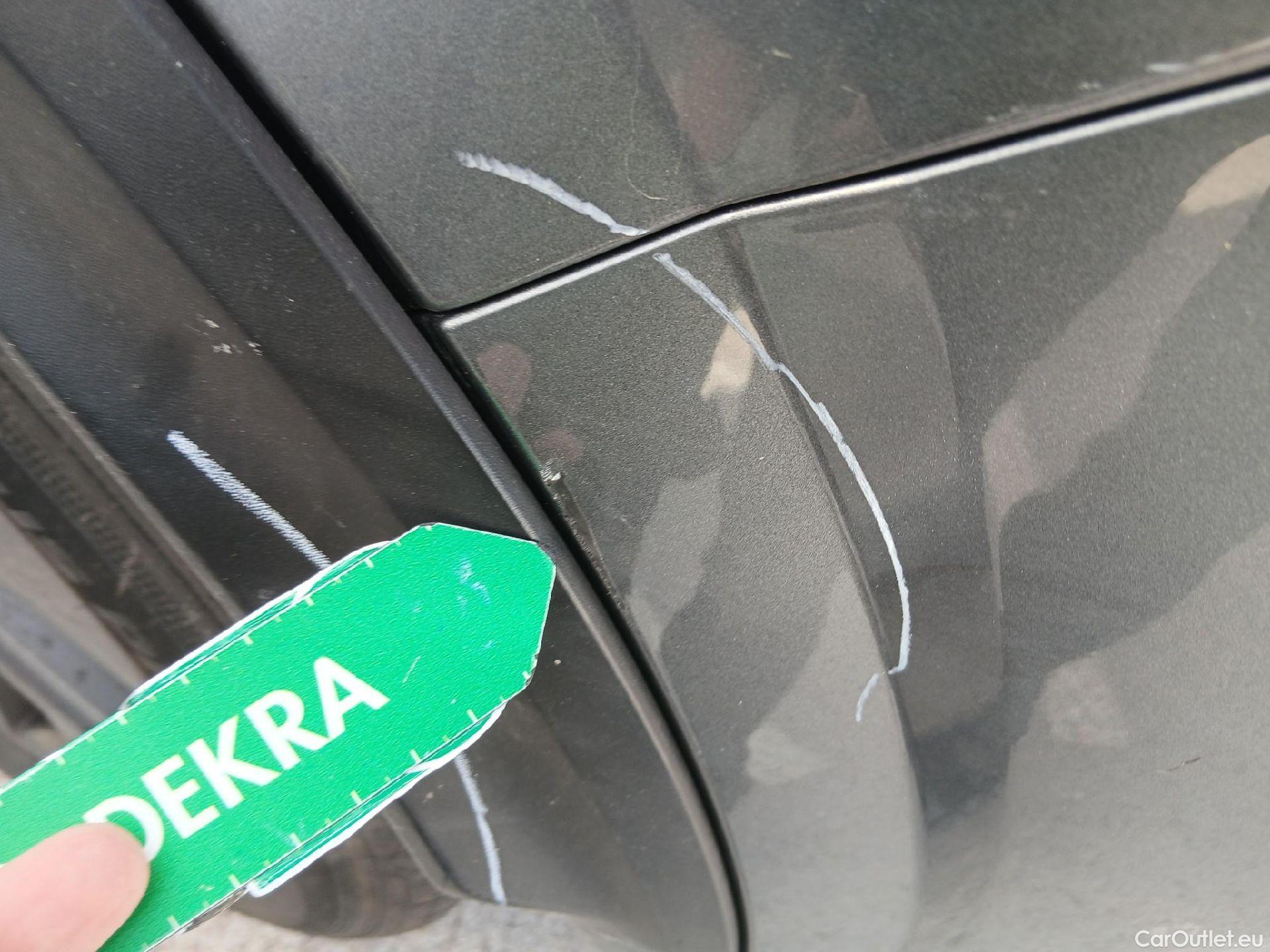  Nissan  Qashqai NISSAN  / 2021 / 5P / todoterreno DIG-T 116kW (158CV) mHEV Xtronic Acenta #16