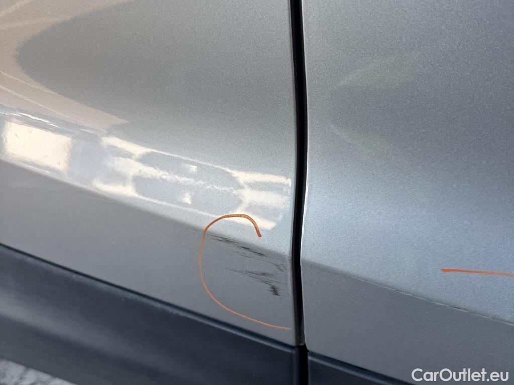  Nissan  Qashqai NISSAN  / 2017 / 5P / todoterreno dCi 85 kW (115 CV) E6D ACENTA #16