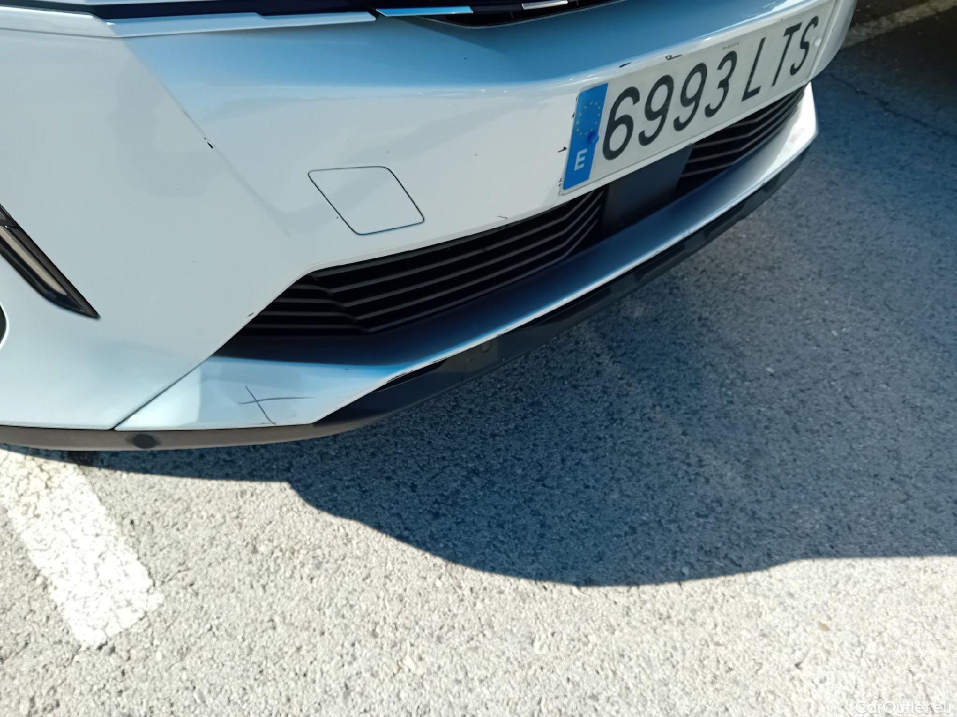  Peugeot  3008 PEUGEOT  / 2020 / 5P / todoterreno 1.5 BlueHDi 96kW (130CV) S&S Active Pack (AC4) #4