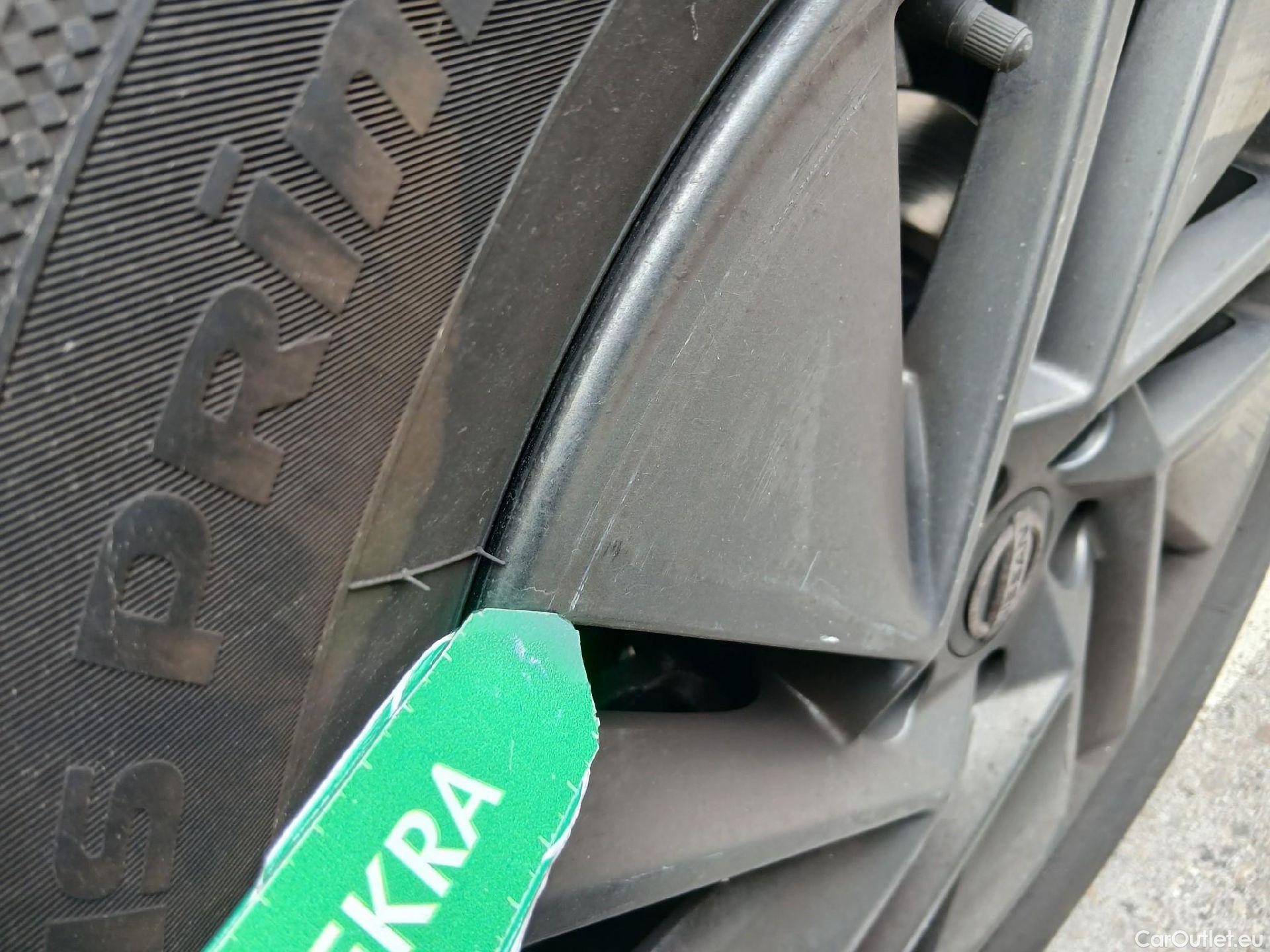  Nissan  Qashqai NISSAN  / 2021 / 5P / todoterreno DIG-T 116kW (158CV) mHEV Xtronic Acenta #2