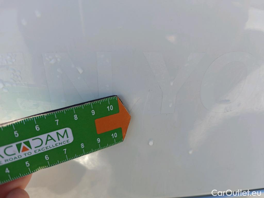  Peugeot  2008 PEUGEOT  / 2019 / 5P / todoterreno Allure BlueHDI 81kW (110CV) #35