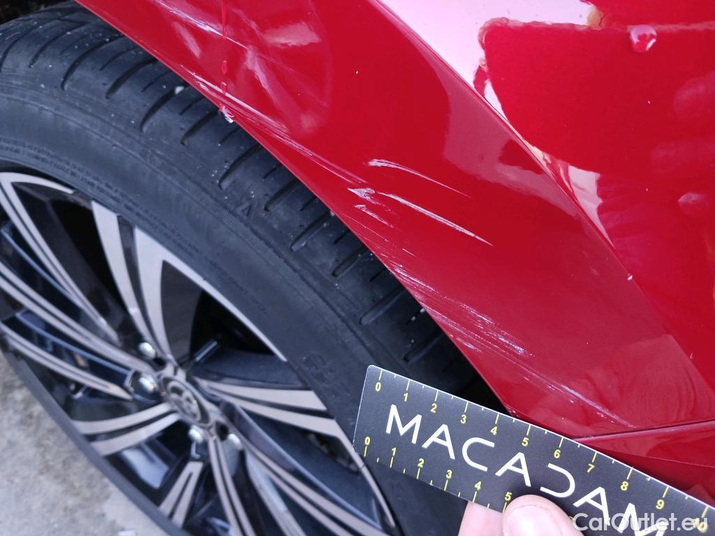  Toyota  Corolla TOYOTA  / 2020 / 5P / berlina con portón 1.8 125H STYLE E-CVT #4