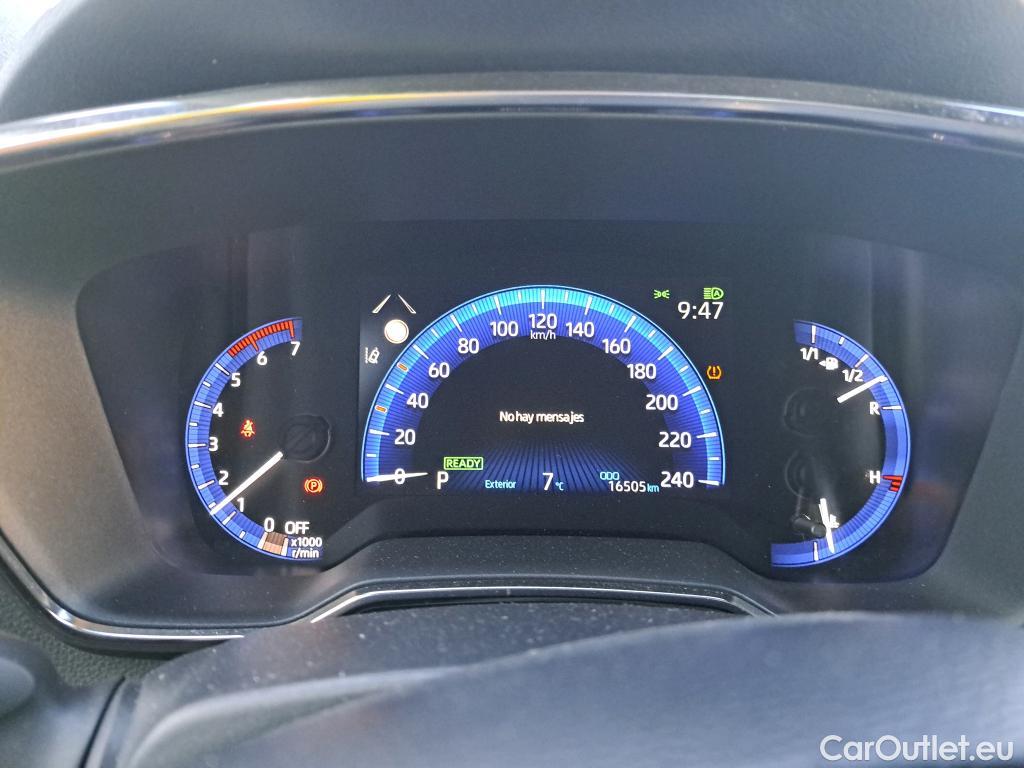  Toyota  Corolla TOYOTA  1.8 125H ACTIVE TECH E-CVT #26