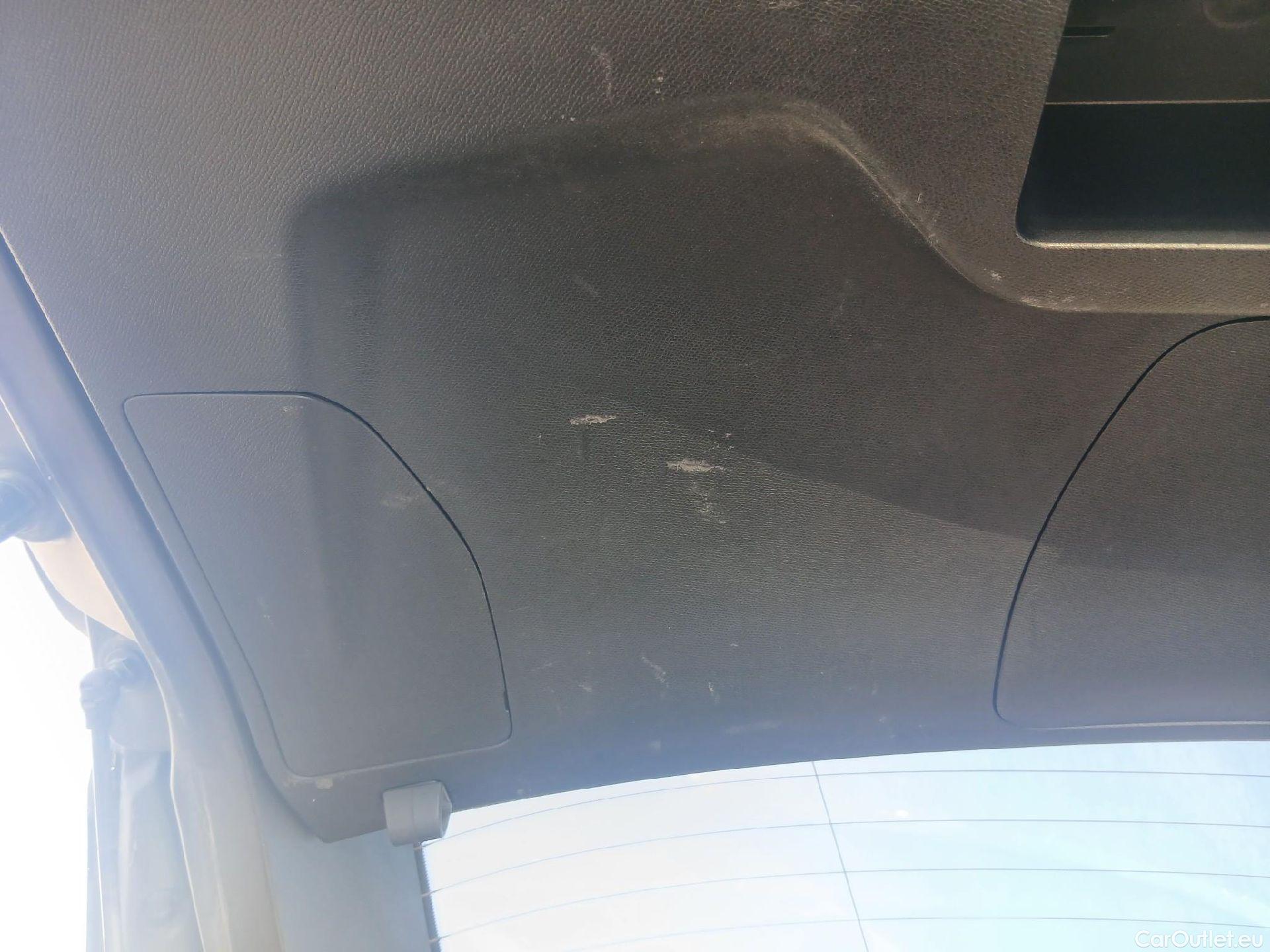  Peugeot  3008 PEUGEOT  / 2020 / 5P / todoterreno 1.5 BlueHDi 96kW S&S Allure Pack EAT8 #10