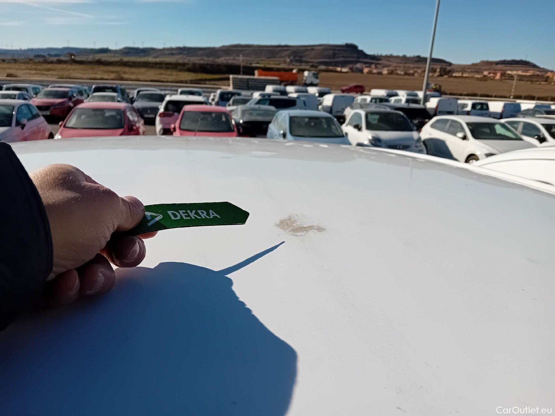  Citroen  Berlingo CITROEN  / 2015 / 3P / furgón derivado de turismo BlueHDi 74KW (100CV) #37