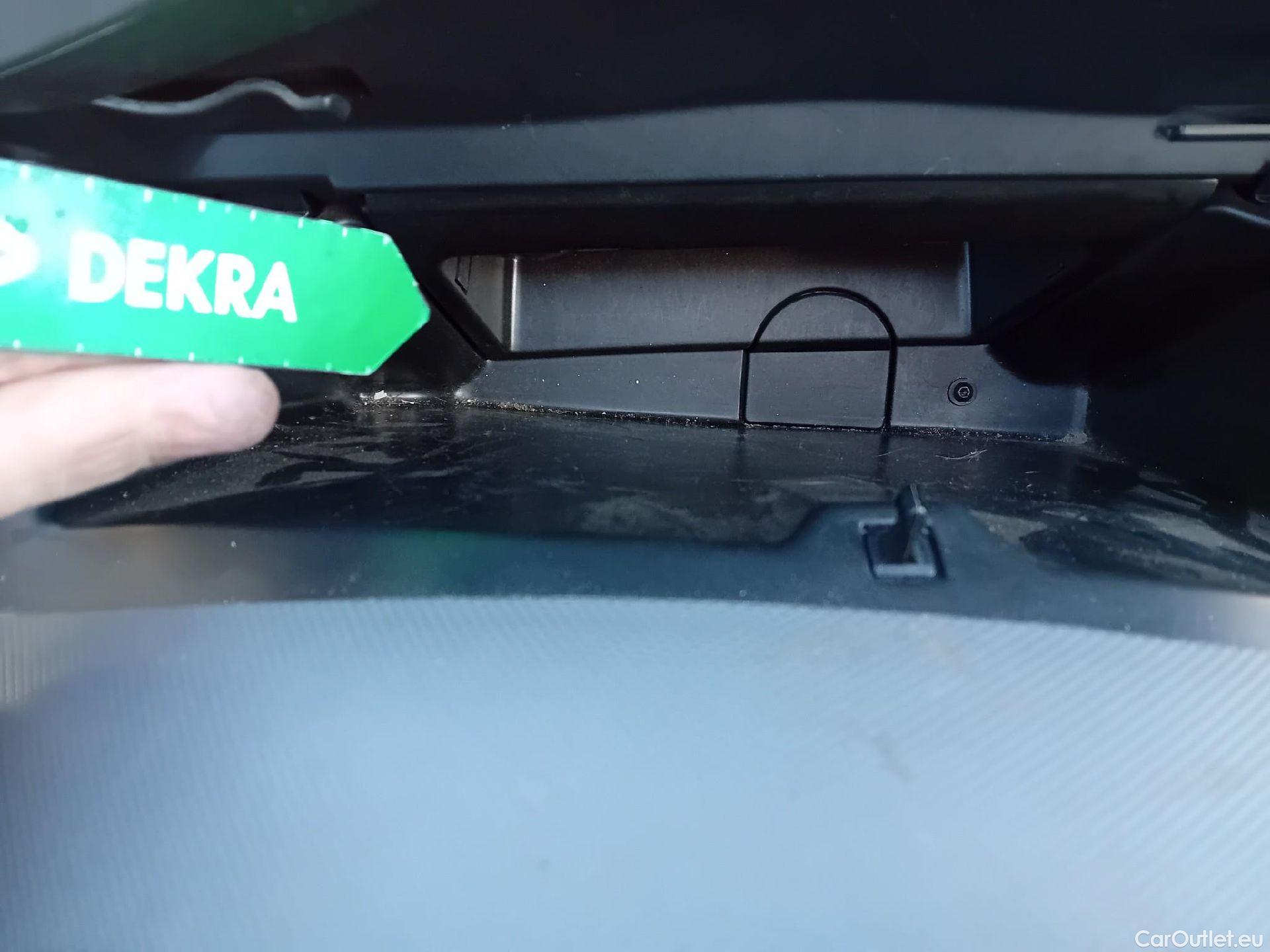  Citroen  Berlingo CITROEN  / 2015 / 3P / furgón derivado de turismo BlueHDi 74KW (100CV) #1