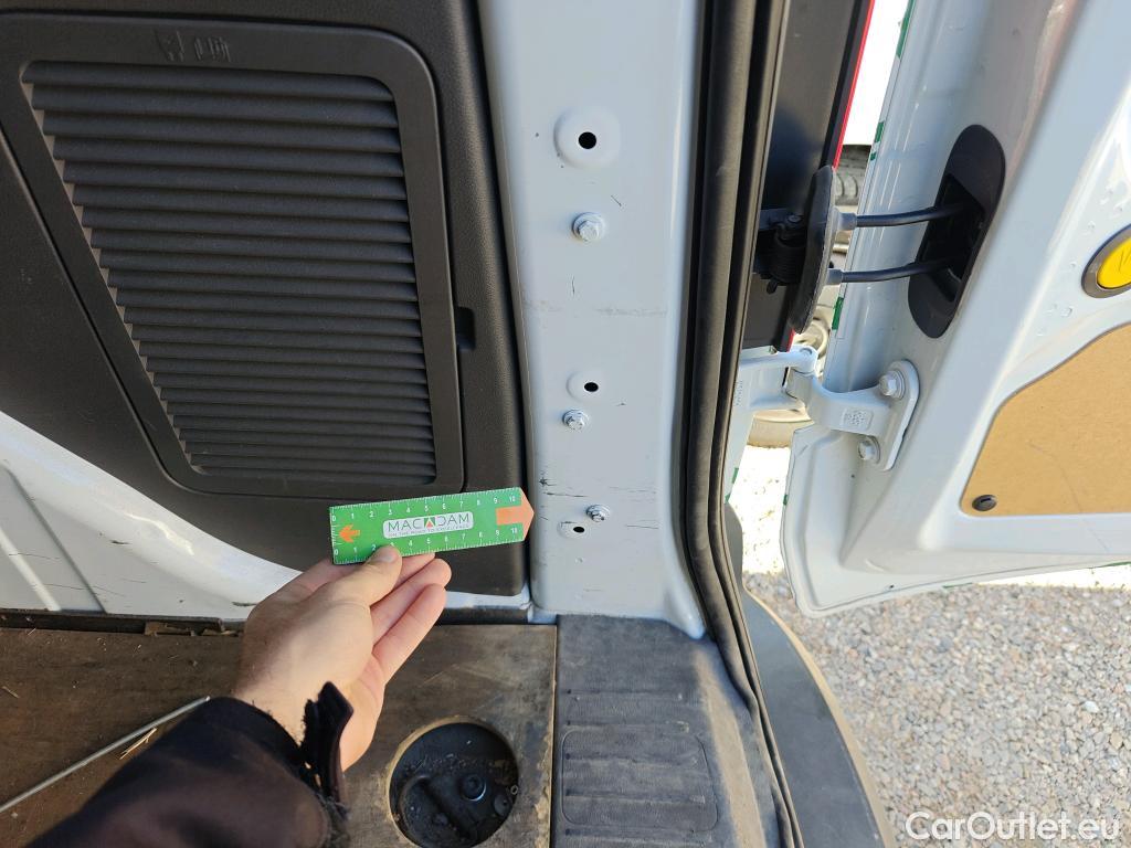  Ford  Transit Connect FORD /2013/4P/furgón Van 1.5 TDCi 74kW Trend 200 L1 Aut #4