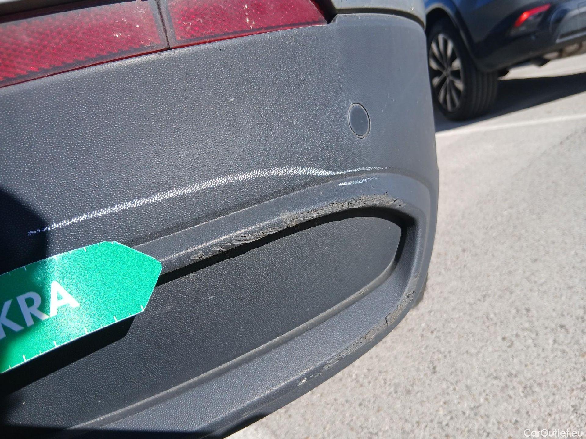  Volkswagen  Tiguan VOLKSWAGEN  / 2020 / 5P / todoterreno Life 2.0 TDI 110kW (150CV) DSG #25