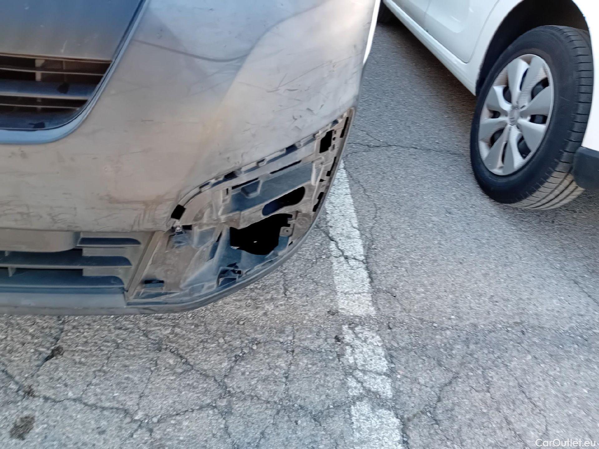  Citroen  Berlingo CITROEN  / 2015 / 3P / furgón derivado de turismo BlueHDi 74KW (100CV) #7