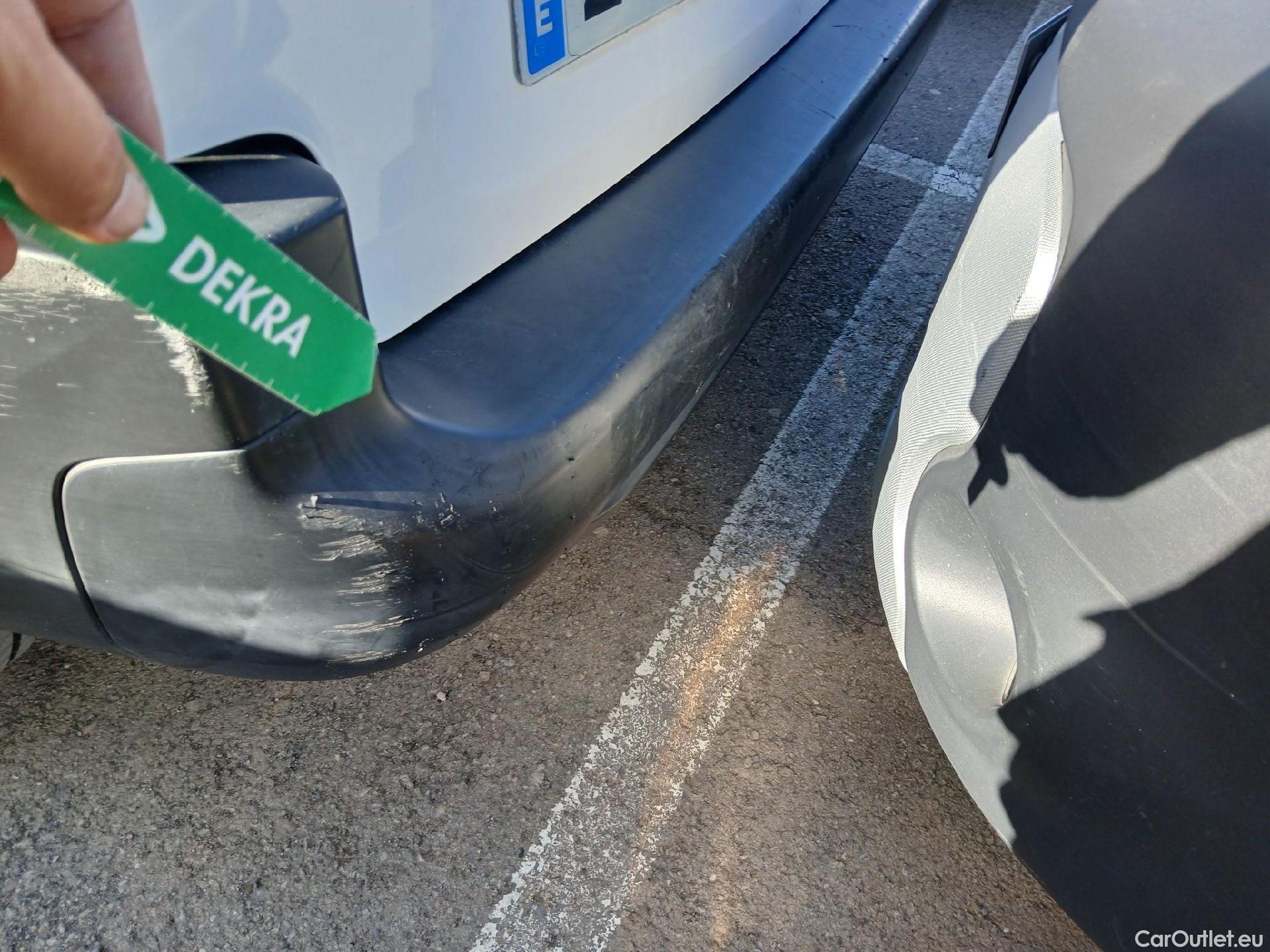  Opel  Combo OPEL  / 2018 / 3P / furgón derivado de turismo 1.6 TD S/S 74kW (100CV) Express L H1 650 #31