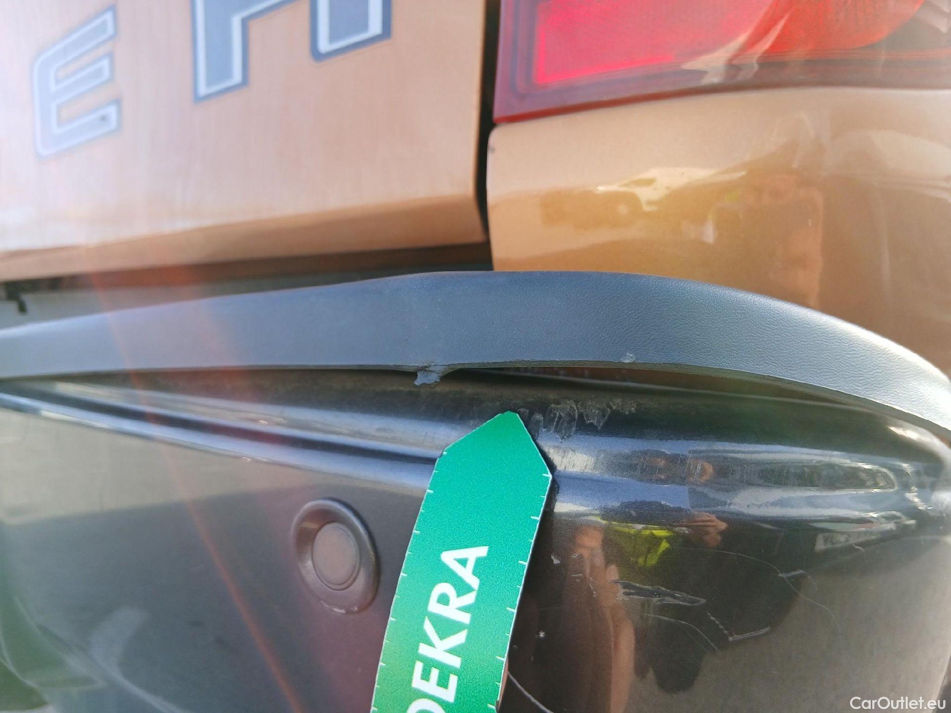  Ford  Ranger  Doble Cabina 4x4 Wildtrak 2.0 TDCi 215CV AT10 E6dT #47