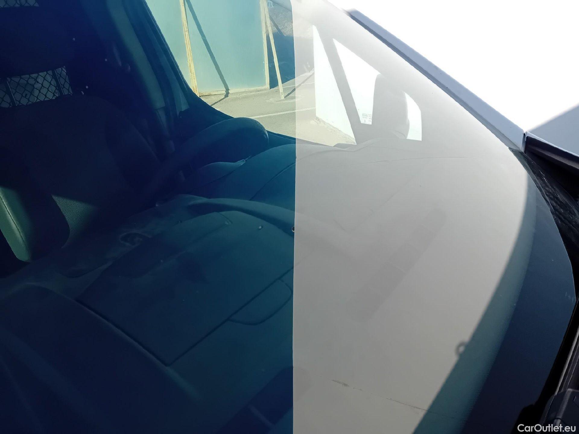  Citroen  Berlingo CITROEN  / 2015 / 3P / furgón derivado de turismo BlueHDi 74KW (100CV) #35