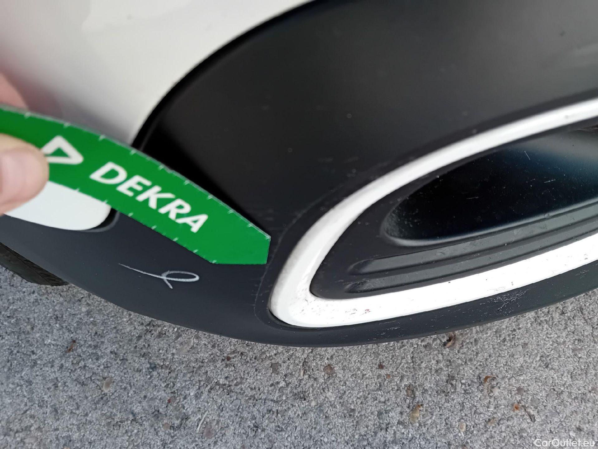  Citroen  Berlingo CITROEN  / 2018 / 5P / monovolumen compacto Talla M BlueHDi 100 S&S 100 AÑOS #RAMPA TRASERA DE ACCESO# #10