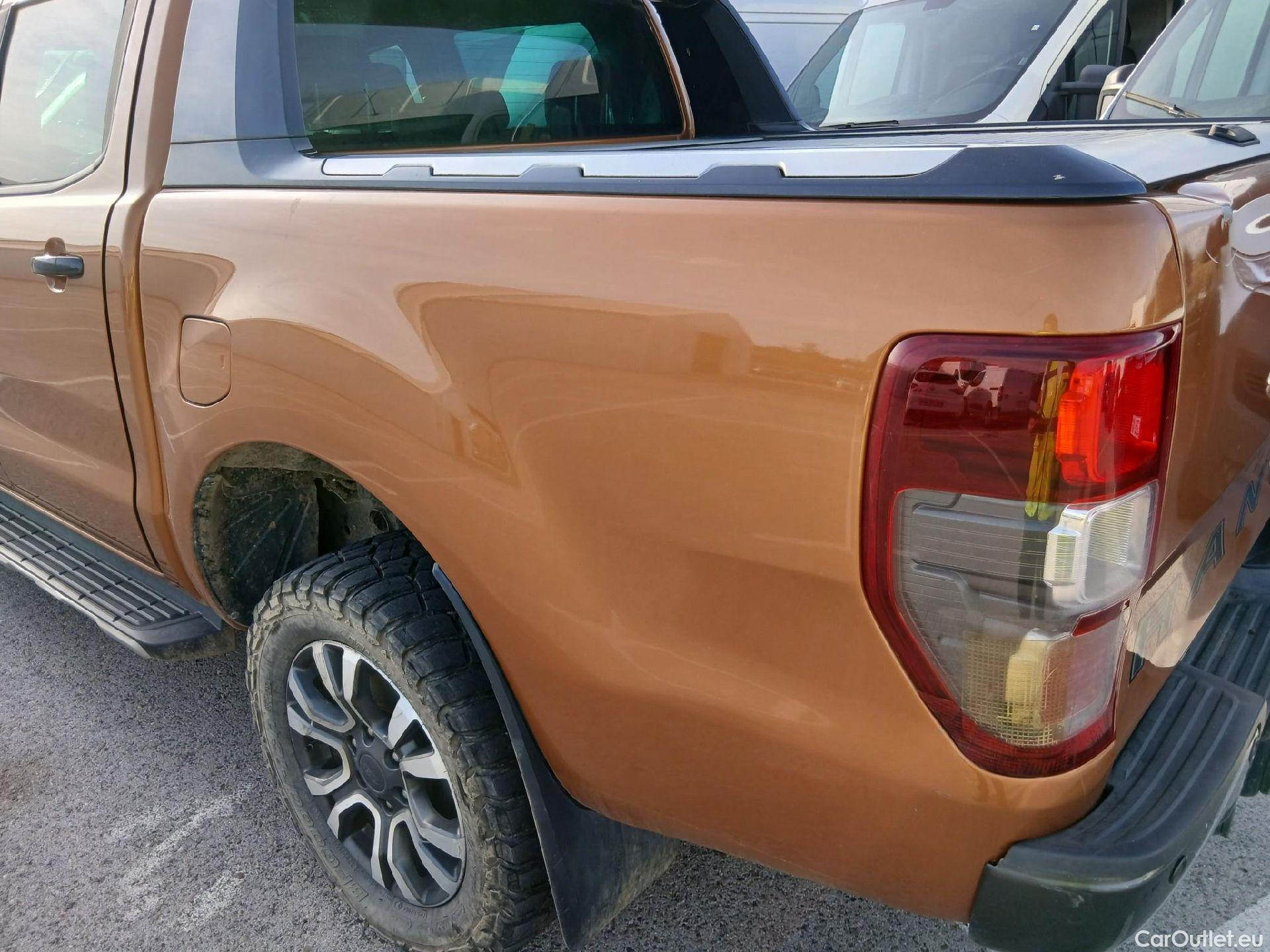  Ford  Ranger  Doble Cabina 4x4 Wildtrak 2.0 TDCi 215CV AT10 E6dT #54