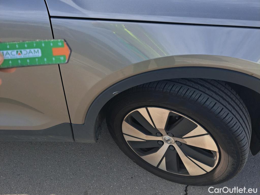  Volvo  XC 40 VOLVO XC40 / 2017 / 5P / todoterreno 1.5 T4 Twin Recharge Inscription Ex Auto #32