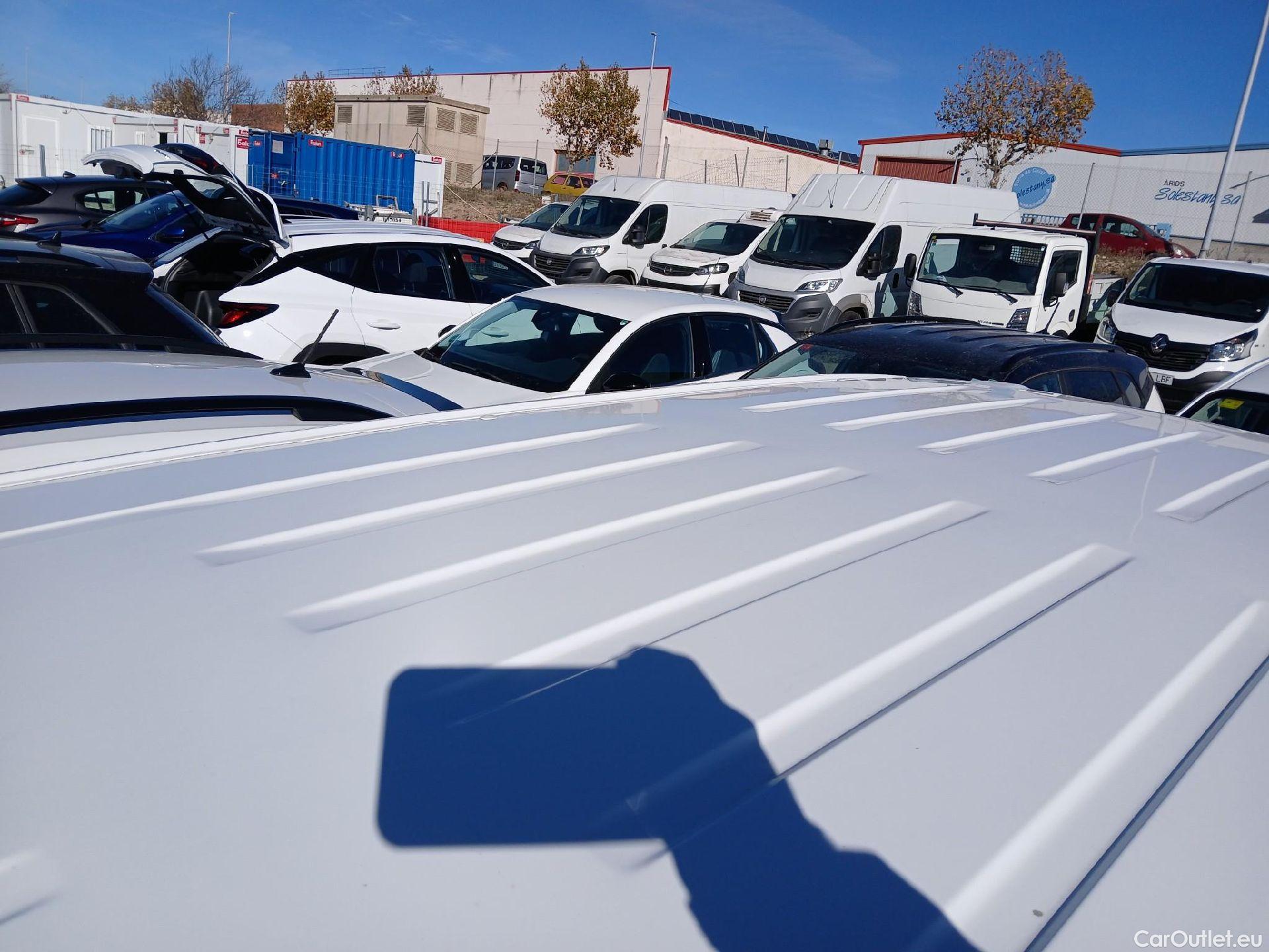  Opel  Combo OPEL  / 2018 / 3P / furgón derivado de turismo 1.6 TD S/S 74kW (100CV) Express L H1 650 #50