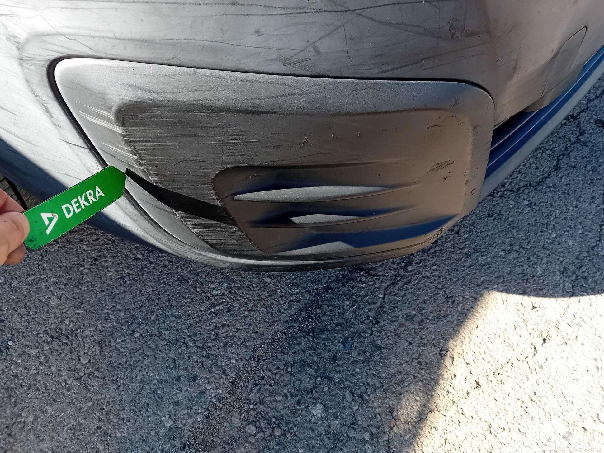  Citroen  Berlingo CITROEN  / 2015 / 3P / furgón derivado de turismo BlueHDi 74KW (100CV) #4