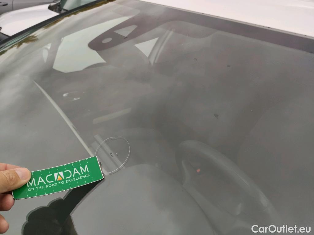  Citroen  C3 CITROEN  / 2016 / 5P / berlina comercial BlueHDi 73KW (100CV) S&S Comercial #2