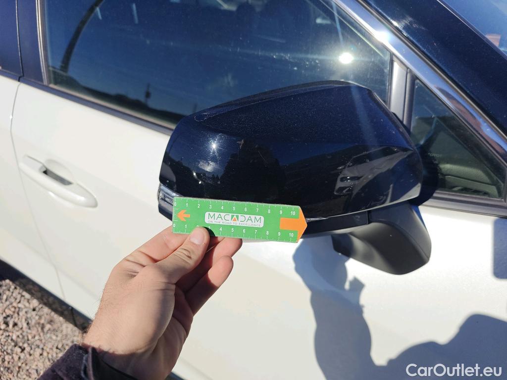  Toyota  RAV4 TOYOTA  / 2018 / 5P / todoterreno 2.5l 220H Style #41