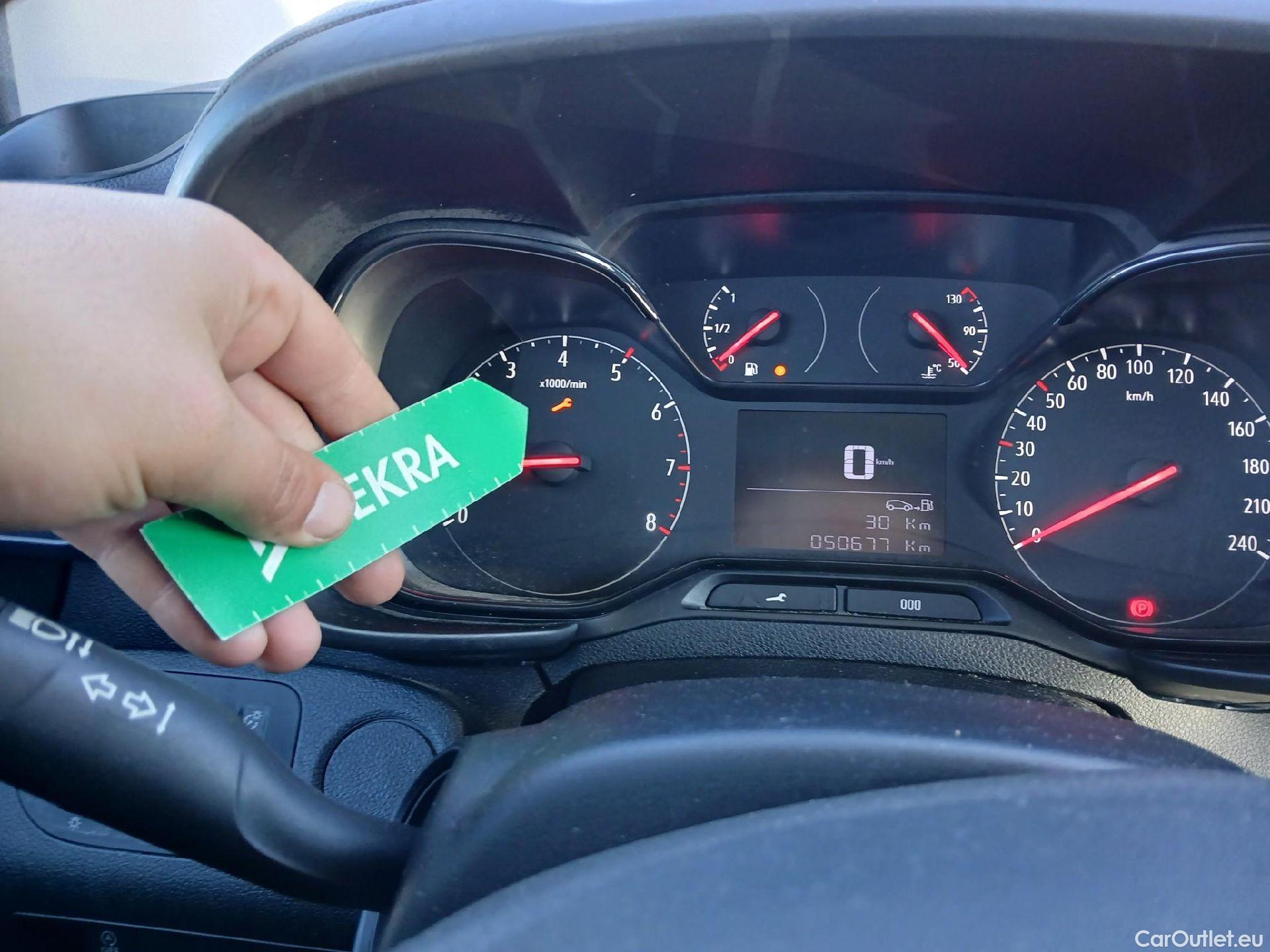  Opel  Combo OPEL  / 2018 / 3P / furgón derivado de turismo 1.6 TD S/S 74kW (100CV) Express L H1 650 #1