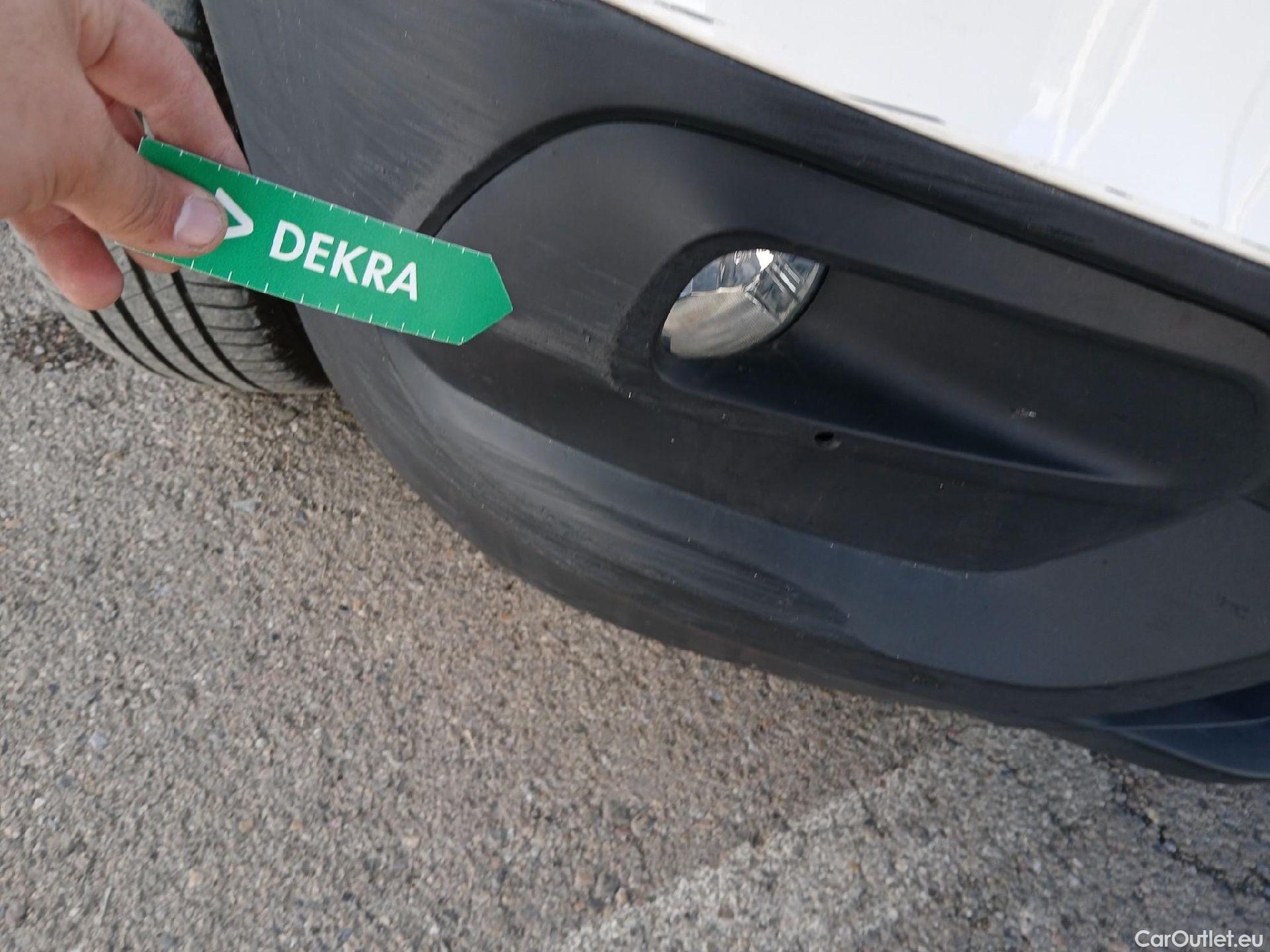  Opel  Combo OPEL  / 2018 / 3P / furgón derivado de turismo 1.6 TD S/S 74kW (100CV) Express L H1 650 #18