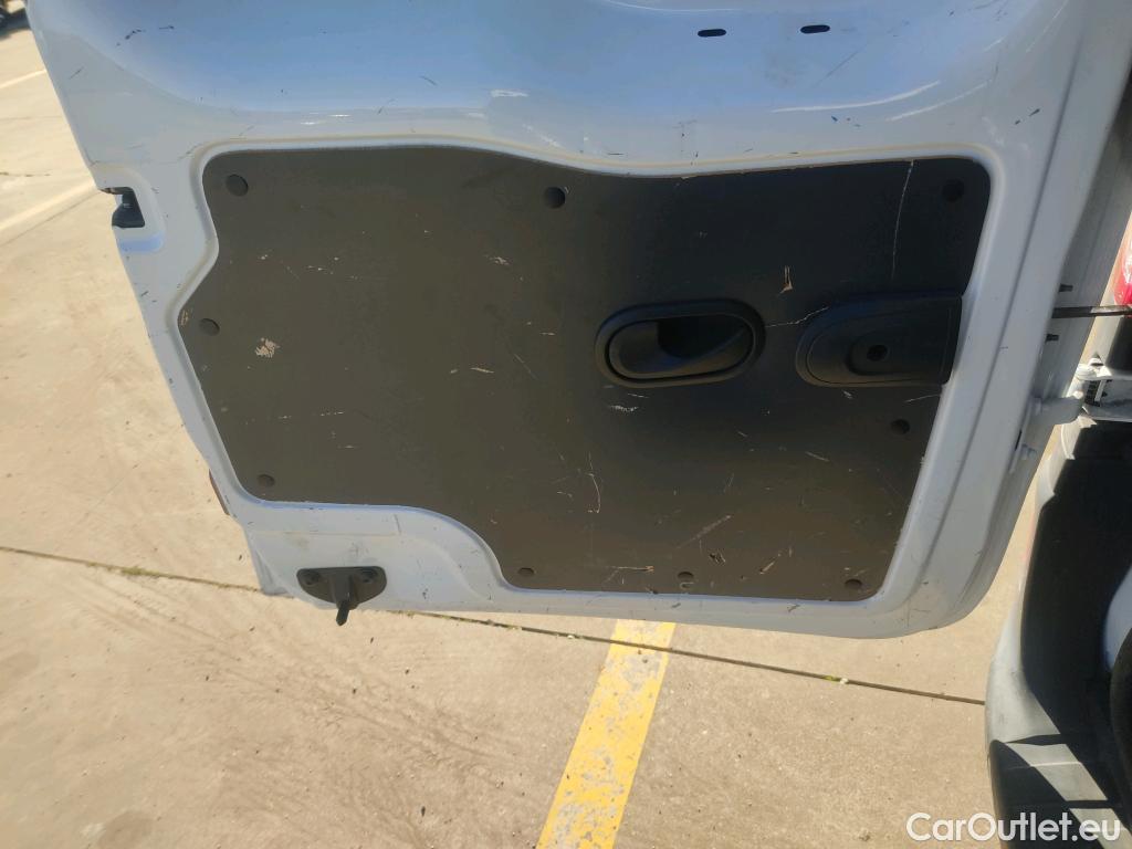  Renault  Kangoo RENAULT  Z.E./2013/3P/furgón derivado de turismo Z.E. #21