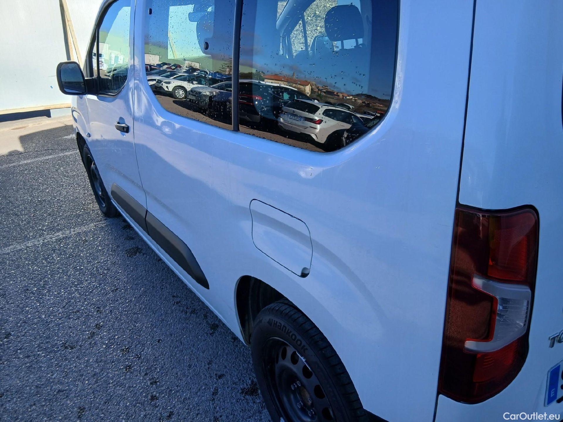  Toyota  Proace TOYOTA  City / 2020 / 4P / combi 1.5D 75kW (100CV) GX L1 #12