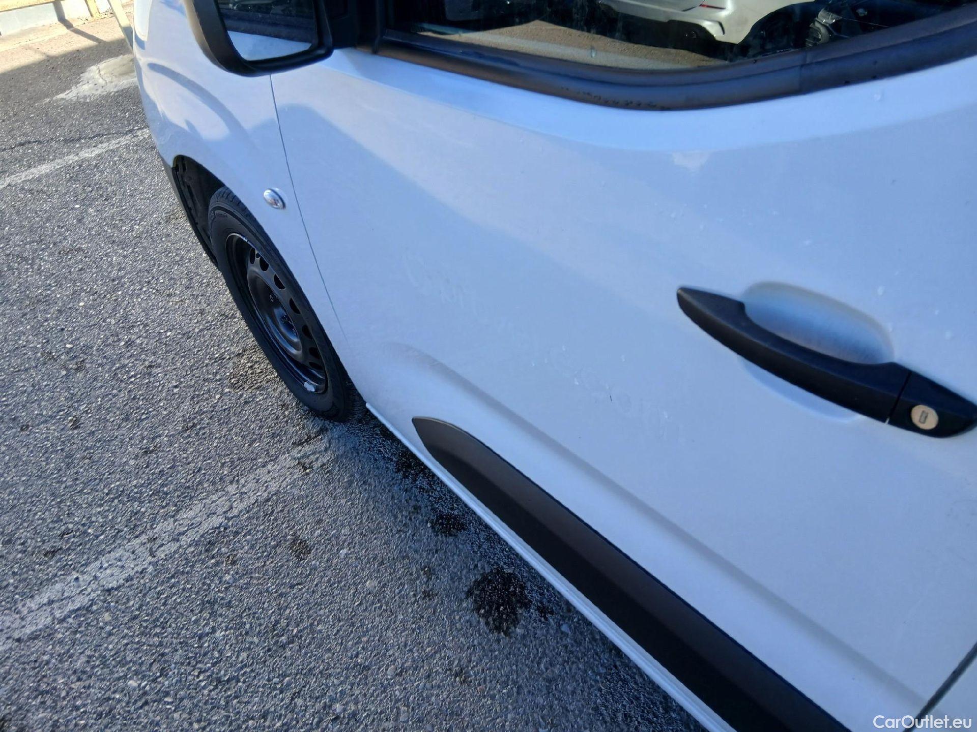  Toyota  Proace TOYOTA  City / 2020 / 4P / combi 1.5D 75kW (100CV) GX L1 #9