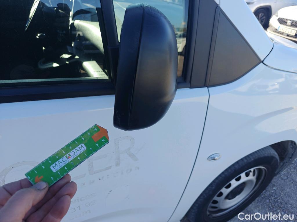  Opel  Combo OPEL  / 2018 / 4P / furgón derivado de turismo 1.5TD 75kW (100CV) Express XL H1 1000kg #44