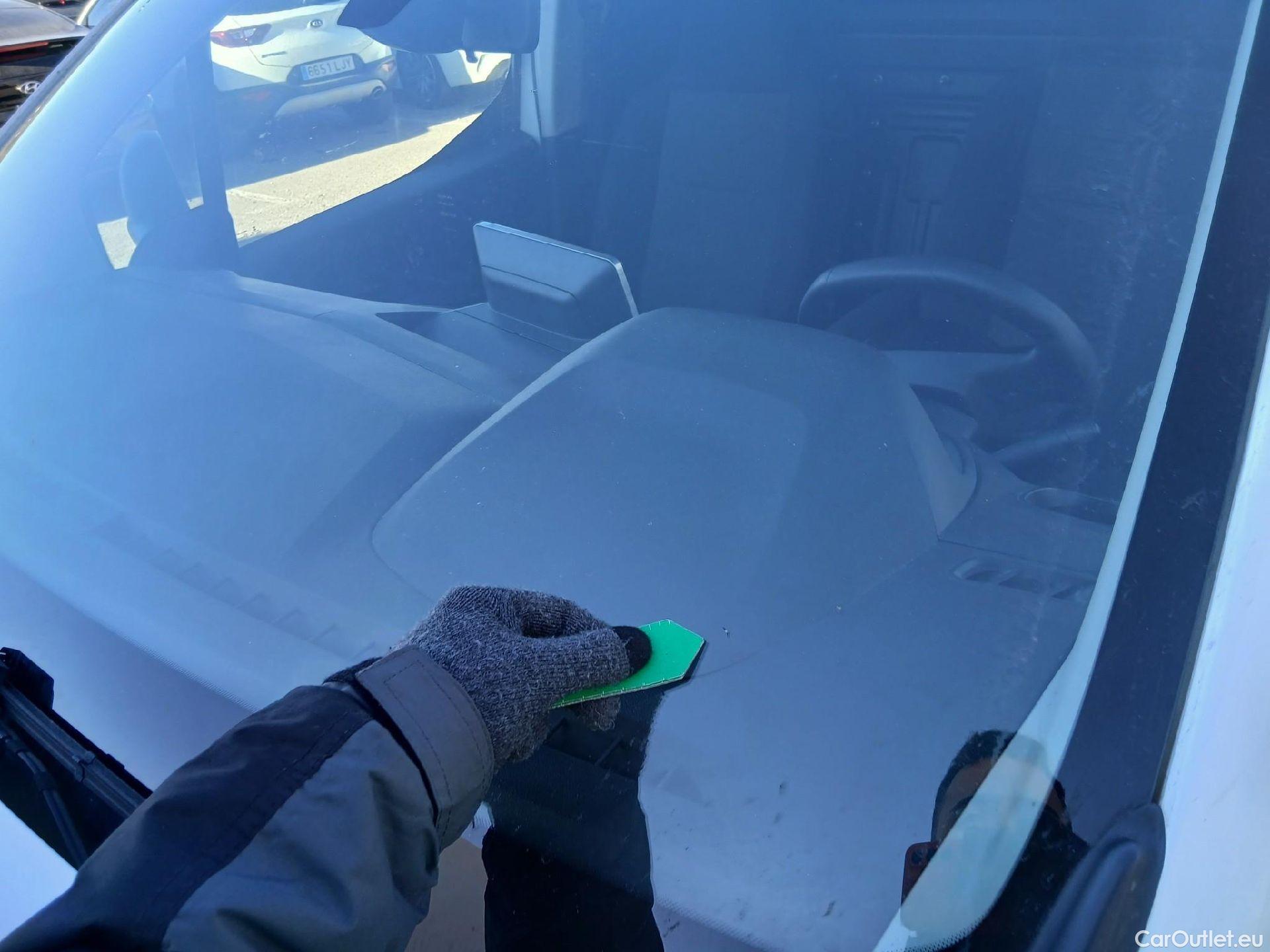  Peugeot  Partner PEUGEOT  / 2018 / 4P / furgón derivado de turismo Premium Long 1000kg BlueHDi 73kW #1